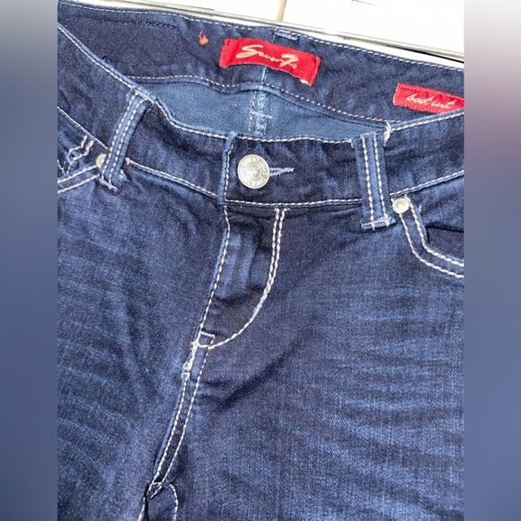 Seven7 Women’s Rhinestone Pocket Dark Wash Petite Low Rise Bootcut Jeans Size 6P - Picture 5 of 12